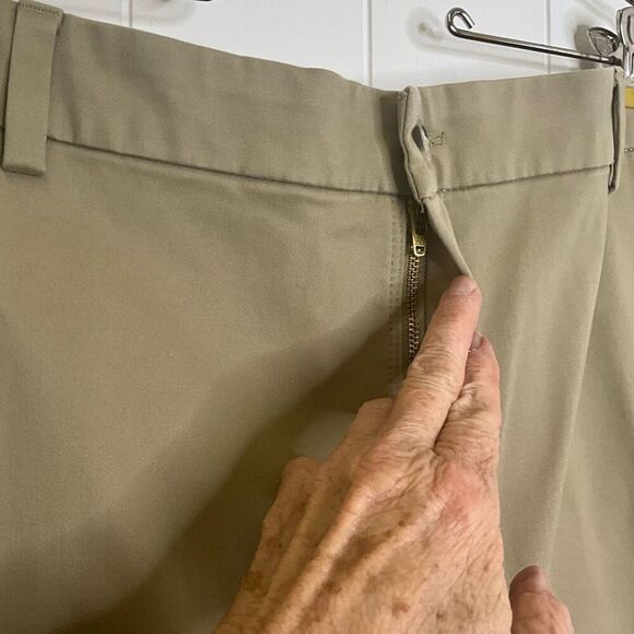 Care 301 Men’s 42 X 32 Tan Khaki Dress Pants Relaxed Fit Casual Stretch - Picture 8 of 15